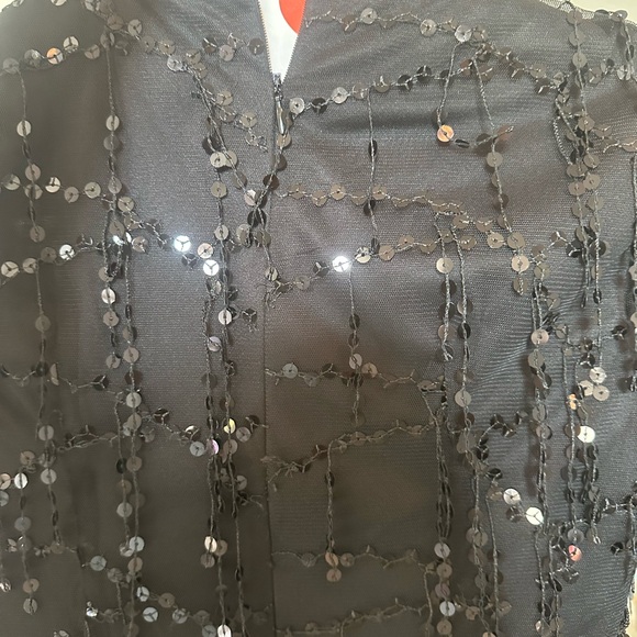 PrettyLittleThing Black Sequin Long Sleeve Dress - Picture 5 of 6